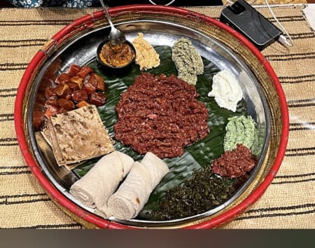 Desalech Kitfo|ደሳለች ክትፎ -Bole logo