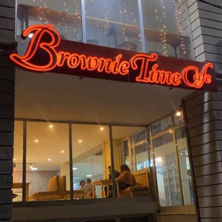 Brownie Time Cafe logo